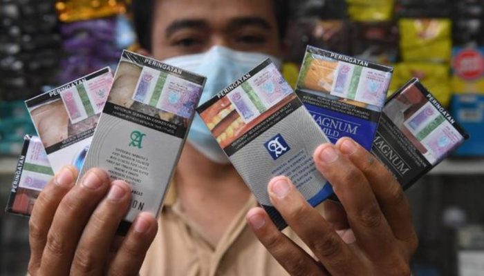 Menkeu Heran Cukai Rokok Tinggi, Soroti Rokok Ilegal Ancam Industri Dalam Negeri