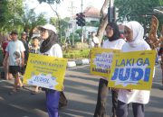 Waspada Judi Online, Telkomsel dan GoPay Edukasi Masyarakat Surabaya Lewat Roadshow “Judi Pasti Rugi”