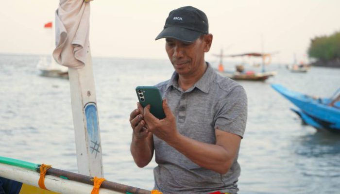 Telkomsel Perkuat Jaringan di Teluk Biru Banyuwangi, Dukung Keselamatan dan Produktivitas Nelayan