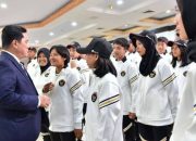 Menpora Tekankan Profesionalisme Atlet Saat Lepas Timnas ke AYG dan ISG 2025