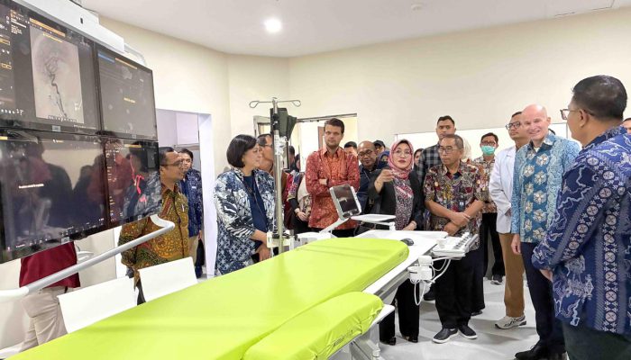 Dukung Transformasi Kesehatan, Philips Tuntaskan Instalasi Cath Lab Pertama di Indonesia