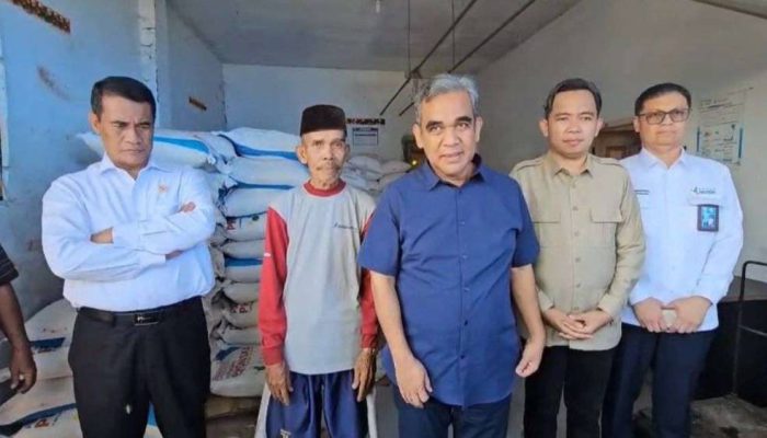 Ketua MPR RI dan Menteri Pertanian Pantau Implementasi Penurunan Harga Pupuk