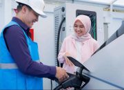 PLN Gandeng Indosat untuk Tingkatkan Pengalaman Pengguna Kendaraan Listrik