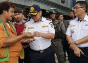 Dishub Surabaya Tertibkan Jukir dan Kendaraan di Pusat Kota