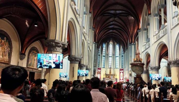 Gereja Katedral Jakarta Gelar Empat Sesi Misa Hari Raya Natal 2025