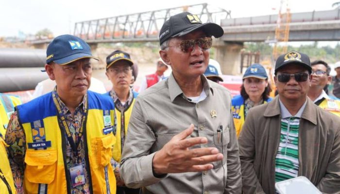 Menteri PU Mulai Bangun Delapan Jembatan Permanen di Aceh
