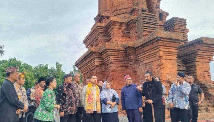 Revitalisasi Candi Jabung Tuai Apresiasi Menteri Kebudayaan