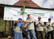 JTI Indonesia dan Pegiat Lingkungan Kolaborasi Bangun Rorak di Hulu Gunung Arjuna