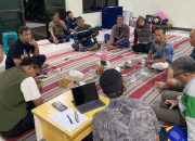 Atasi Bau dan Tumpukan Sampah, Warga GKA Gresik Bersinergi Gelar Aksi Bersih TPS