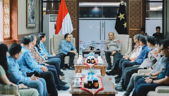 APINDO Jatim Dorong Industri Bertahan Tanpa PHK, Polisi Siap Kawal