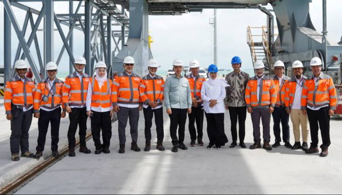 Gibran Apresiasi Proyek Dermaga SIG untuk Tingkatkan Daya Saing Industri