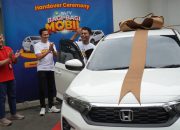 Hobi Streaming Dracin, Dua Warga Jatim Menang Mobil dari Program Telkomsel–WeTV