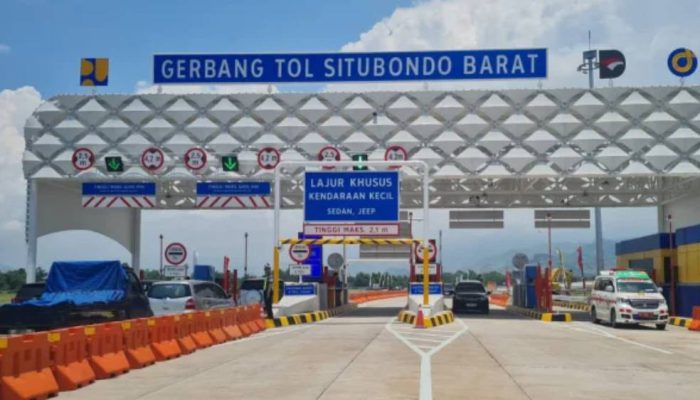 Arus Balik di Exit Tol Prosiwangi Padat, Polisi Lakukan Pengamanan Intensif