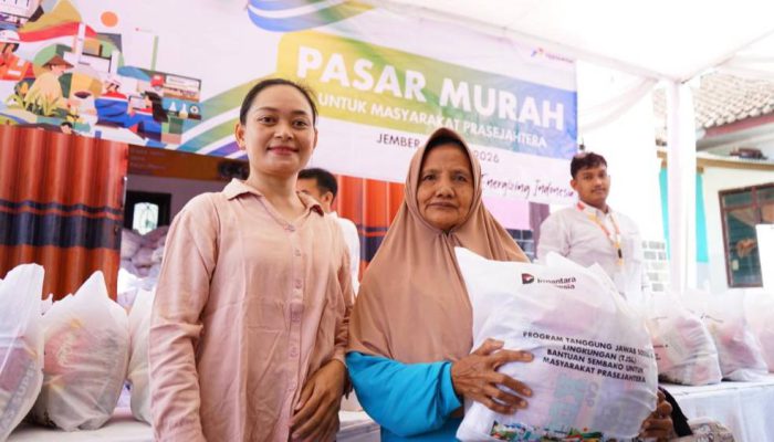 Cukup Rp30 Ribu, Warga Jember Bisa Tebus Sembako di Pasar Murah Pertamina