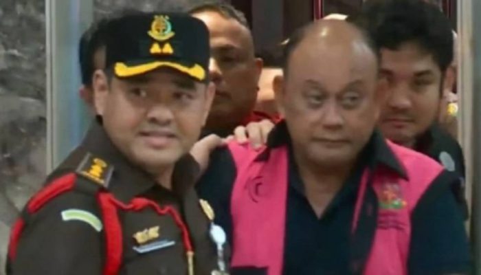 Korupsi Program MBG, Tiga Eks Petinggi BGN Termasuk Dadan Hindayana Ditahan