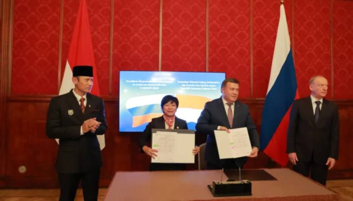 Dampingi AHY, PT PAL Pelajari Teknologi Kapal Feri Listrik di Rusia