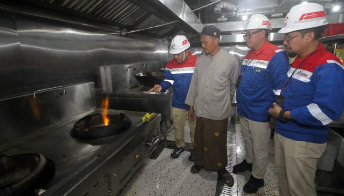 PGN Pasok Gas Bumi 24 Jam untuk Pesantren Dalwa, Hemat Biaya Energi hingga 36 Persen