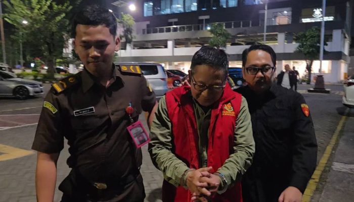 Dirut Kebun Binatang Surabaya Ditahan, Kerugian Negara Diduga Capai Rp10,2 Miliar