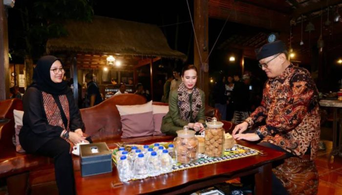 Kunjungi Banyuwangi, Menpar Sebut Inovasi Daerah Ini Layak Dicontoh Nasional