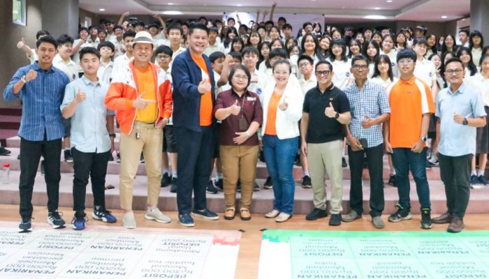 FWD Insurance Perkuat Literasi Keuangan Pelajar Lewat Program JA SparkTheDream
