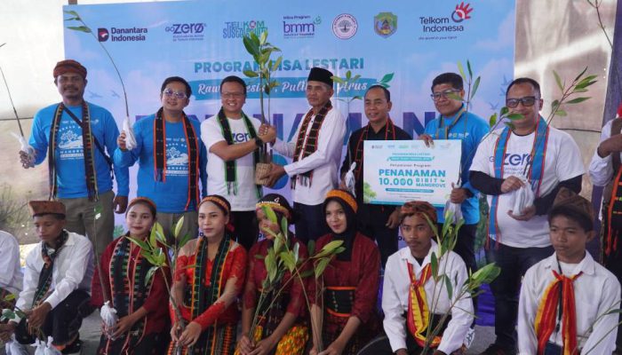TelkomGroup Tanam 20 Ribu Mangrove di Jepara dan Manggarai Barat