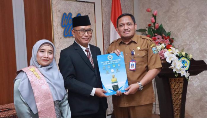 Pimpinan Baru Dilantik, SMP-SMA Dr. Soetomo Ditantang Jadi Penggerak Pendidikan di Surabaya Timur